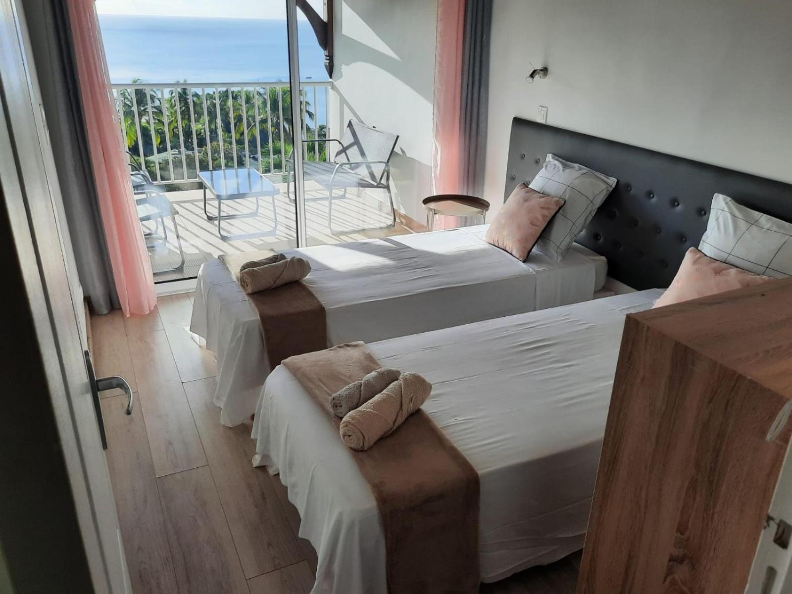 Duplex Rose Porcelaine - Vue Mer- Malendure Bouillante Zewnętrze zdjęcie