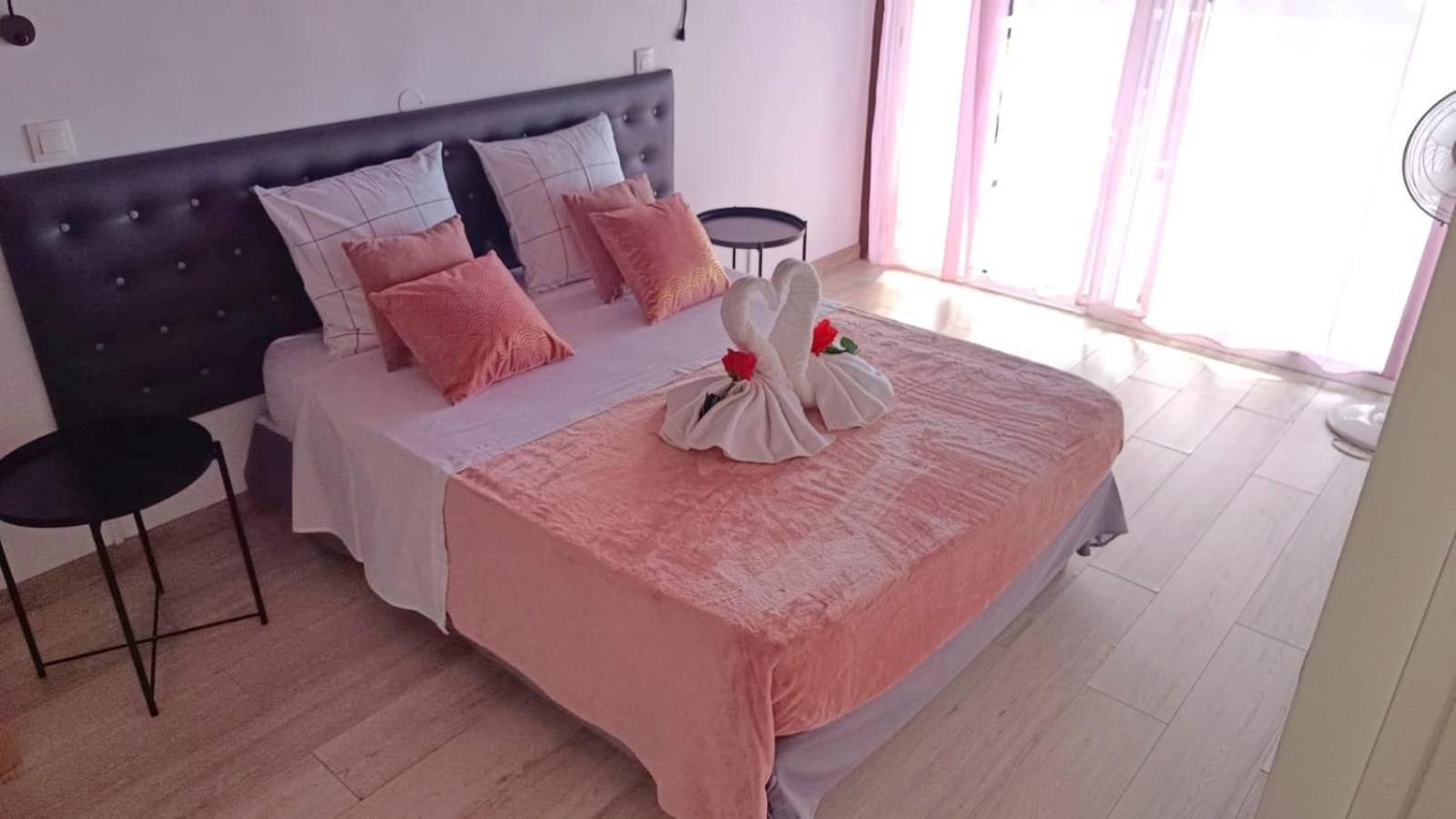 Duplex Rose Porcelaine - Vue Mer- Malendure Bouillante Zewnętrze zdjęcie